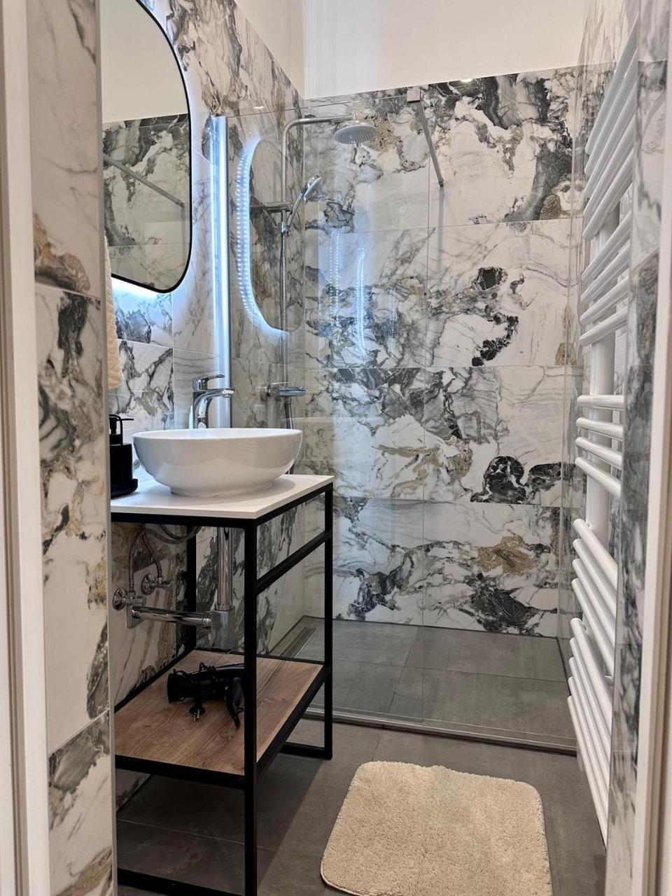 Apartmán Donau Dreams Modernes Hideaway L Hg9 Vídeň Exteriér fotografie